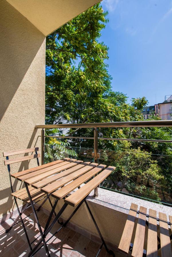 סופיה Cinecitta - One Bedroom Lion'S Bridge Apartment מראה חיצוני תמונה